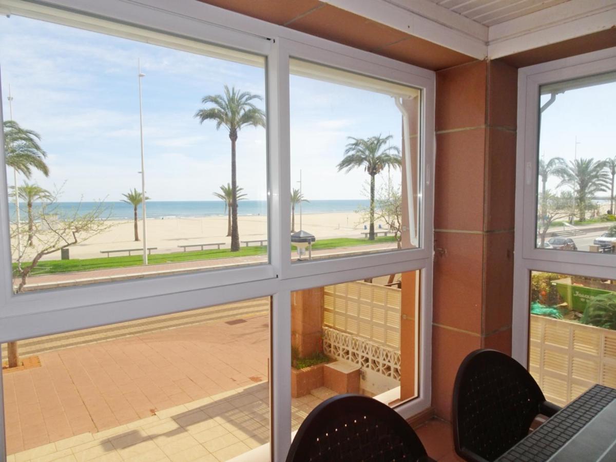 Capri Gandia Primera Linea - Alquiler Solo Familias Playa de Gandia 外观 照片