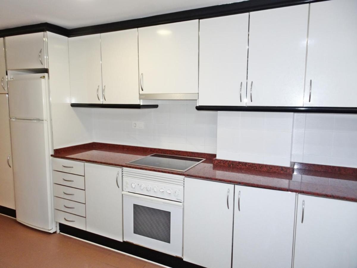 Capri Gandia Primera Linea - Alquiler Solo Familias Playa de Gandia 外观 照片