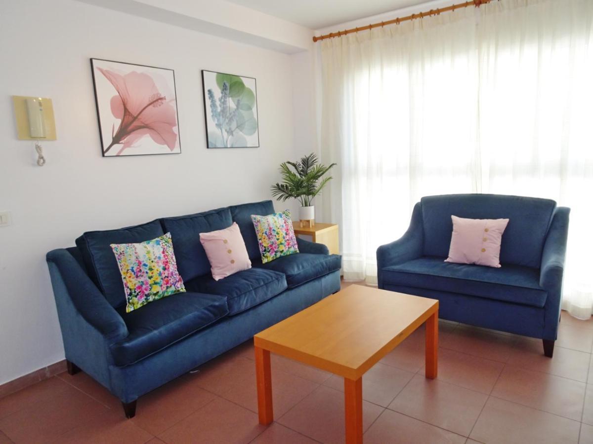 Capri Gandia Primera Linea - Alquiler Solo Familias Playa de Gandia 外观 照片